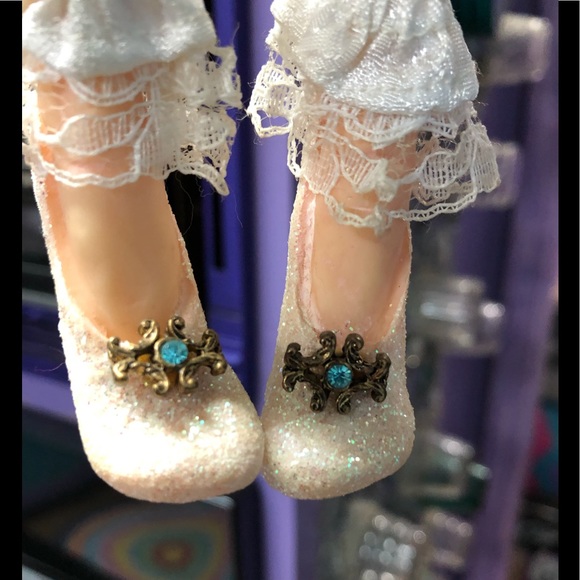 Fairy Godmother Doll - Picture 4 of 8